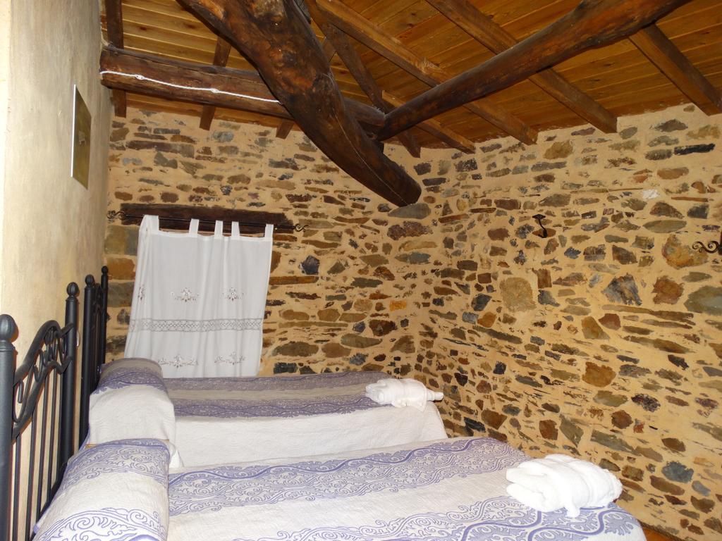 Casa Abuela ★★★ Guest House Grisuela ภายนอก รูปภาพ