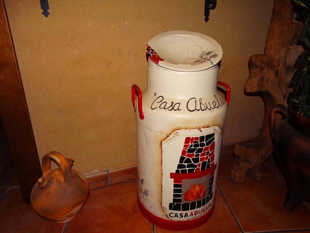 Casa Abuela ★★★ Guest House Grisuela ภายนอก รูปภาพ